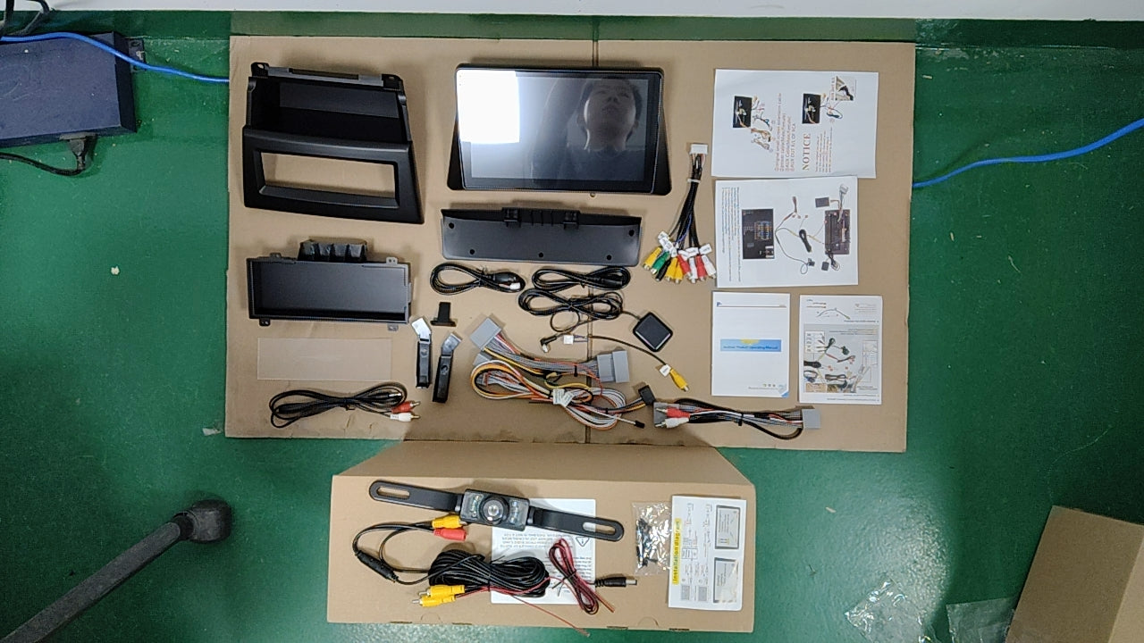 Android 13 Car Stereo for Honda Accord (2008–2013) – 10" Touchscreen, Built-in CarPlay & Android Auto, 2+32GB, Short License Plate Backup Camera